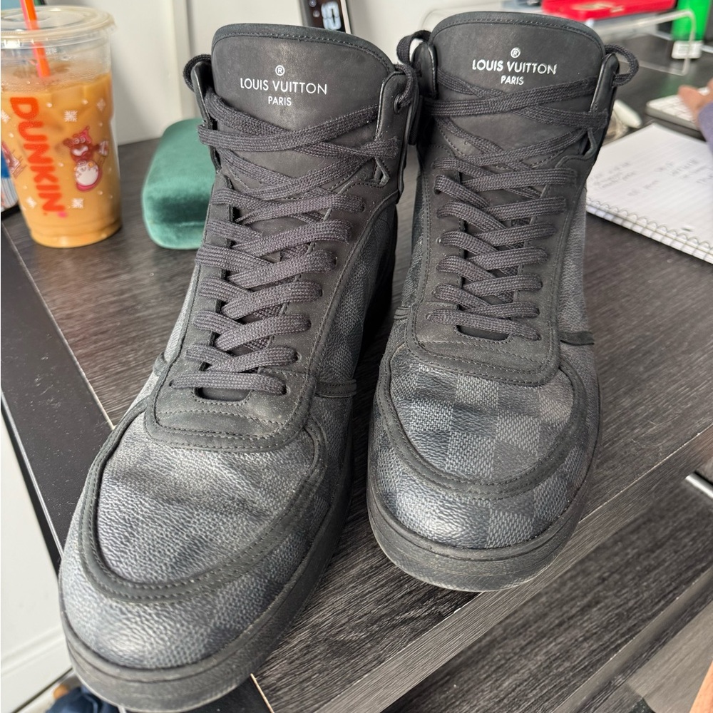 Louis Vuitton Rivoli Damier Sneakers